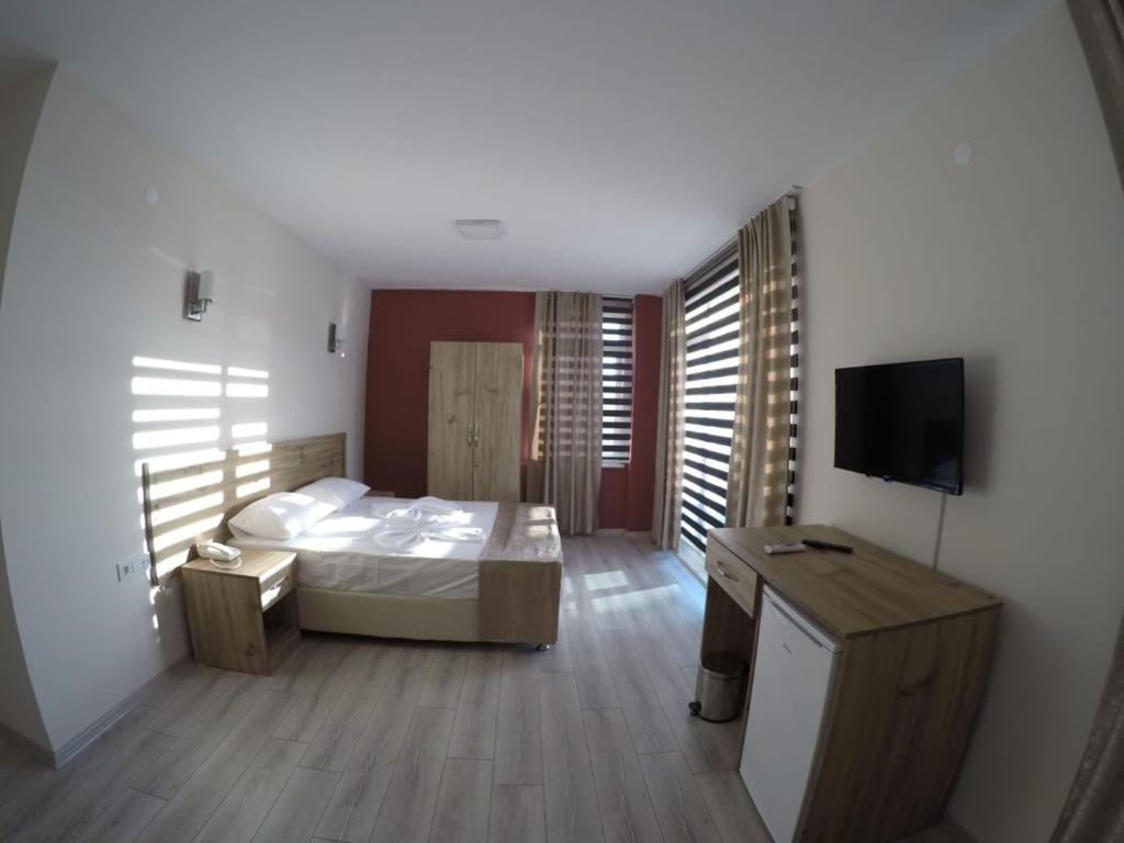 סינופ Loca Butik Hotel מראה חיצוני תמונה
